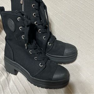 Michael Kors Combat Boots - women’s 7.5